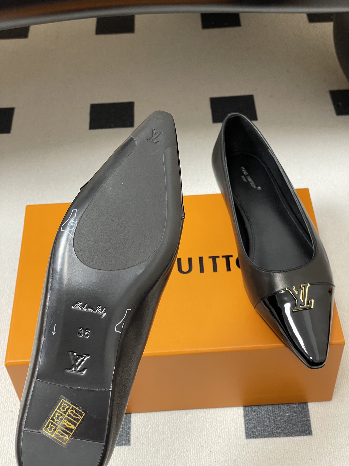 Women's high heels